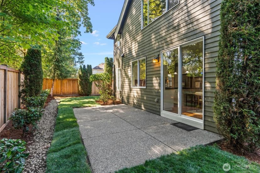 Property photo for 1409 271st Place Se, Sammamish photo 10