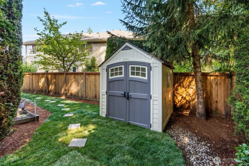 Property photo for 1409 271st Place Se, Sammamish photo 36