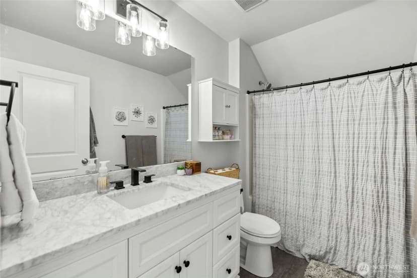 Property photo for 409 Shannon Avenue, Sedro Woolley photo 27