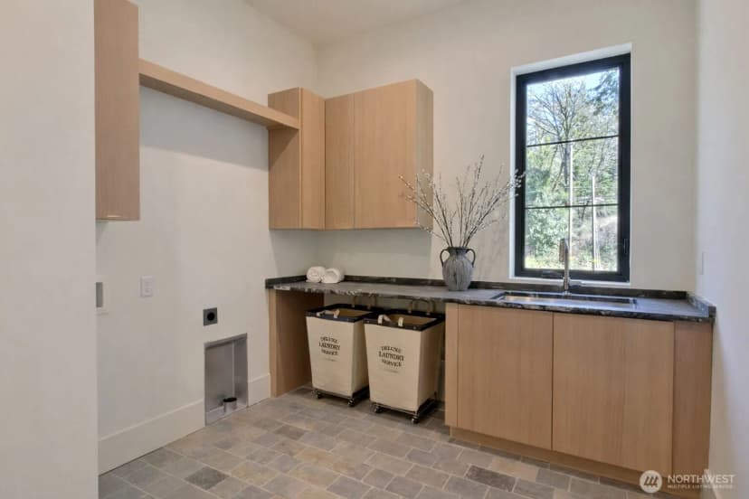 Property photo for 275 Island Boulevard, Fox Island photo 14