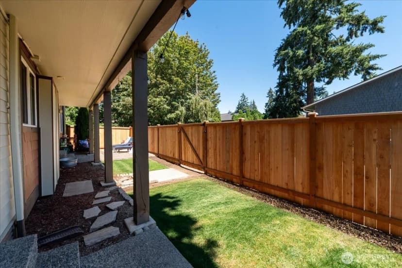 Property photo for 7505 212th Street Sw #c102, Edmonds photo 28