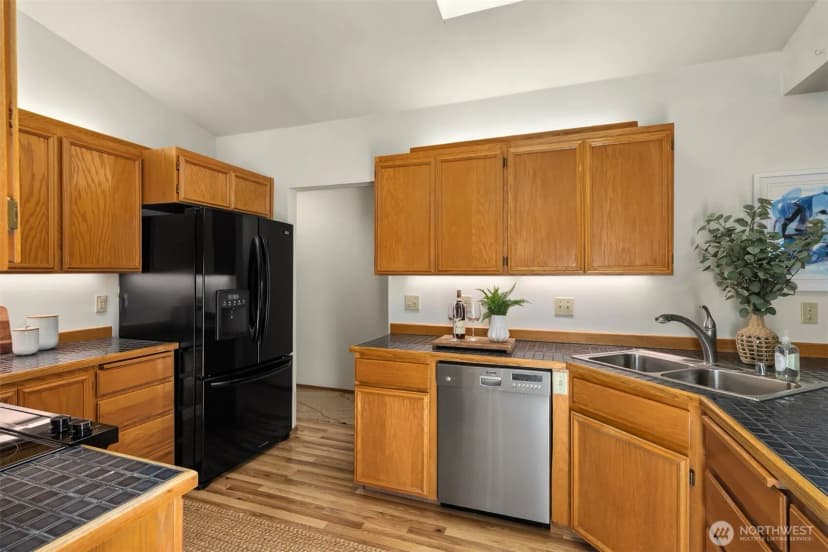 Property photo for 8960 Ne Day Road, Bainbridge Island photo 11