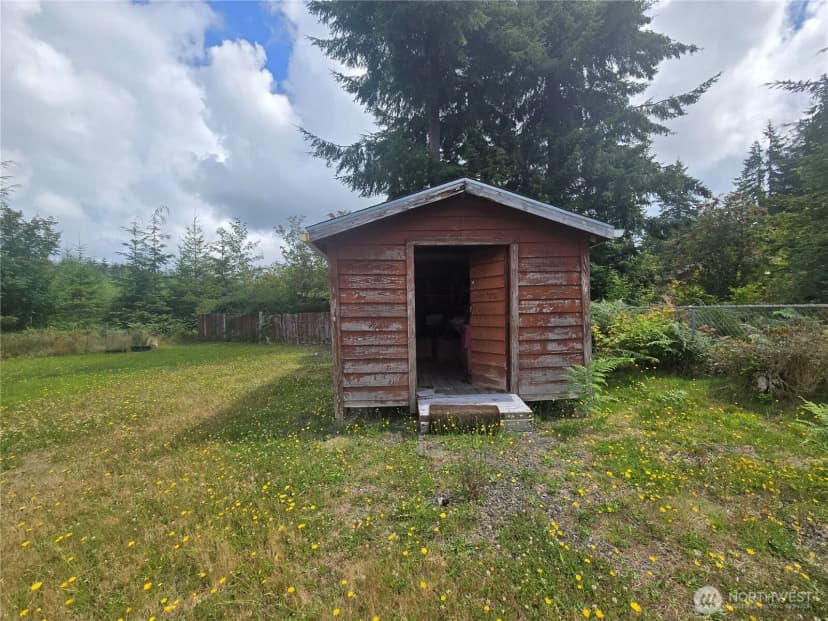 Property photo for 291 Little John Lane, Forks photo 9