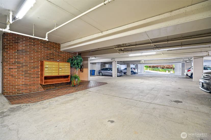 Property photo for 3110 W Lake Sammamish Parkway Se #23, Bellevue photo 35