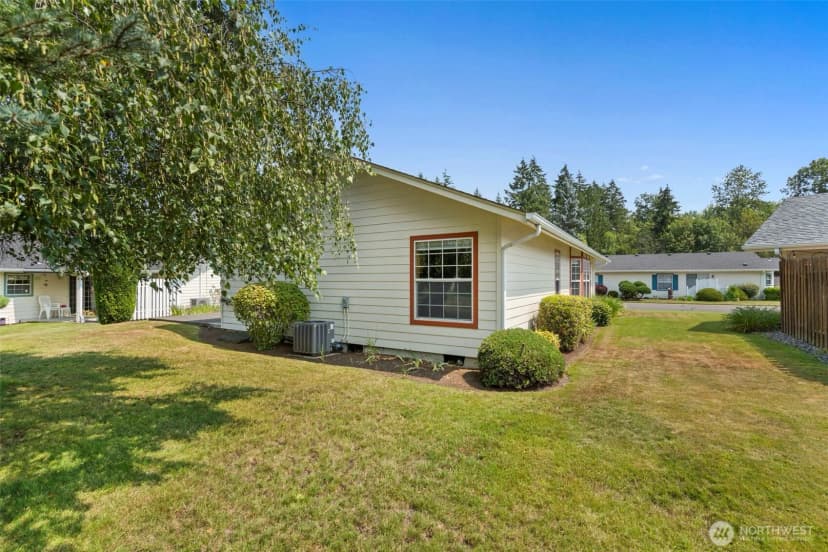 Property photo for 1229 Searle Drive, Centralia photo 27