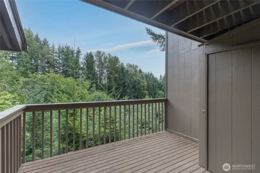 Property photo for 104 168th Avenue Ne, Bellevue photo 13