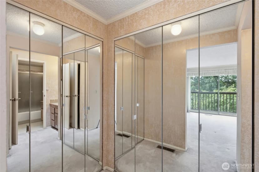 Property photo for 104 168th Avenue Ne, Bellevue photo 30