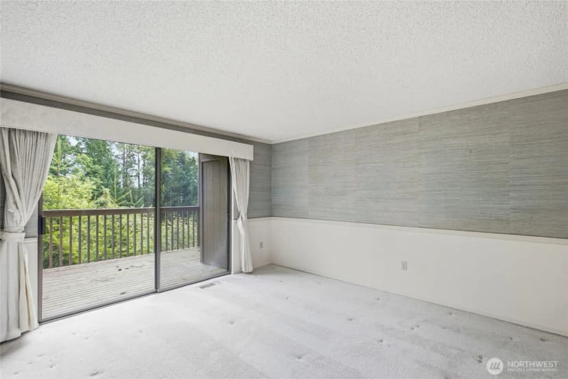Property photo for 104 168th Avenue Ne, Bellevue photo 23