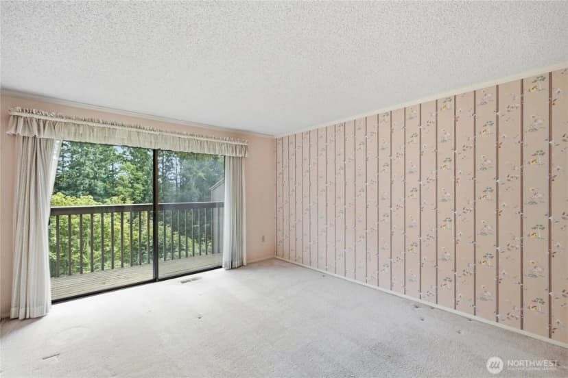 Property photo for 104 168th Avenue Ne, Bellevue photo 19