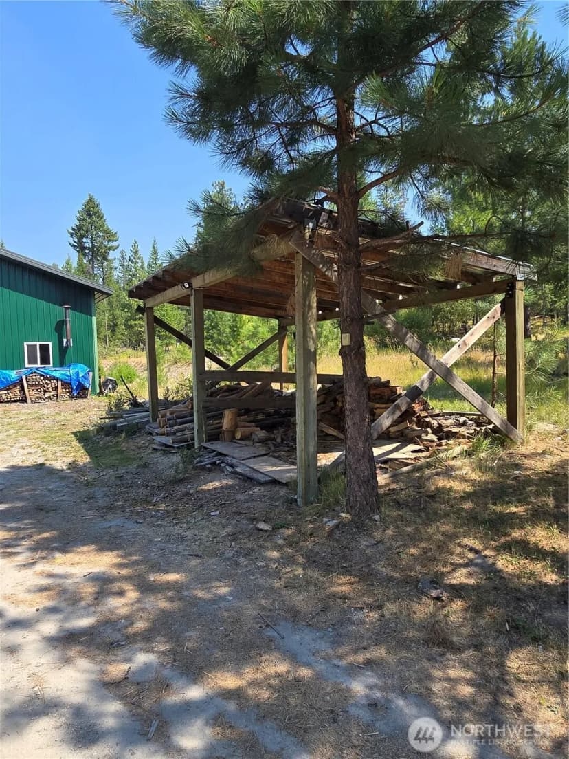 Property photo for 15 Appaloosa Road, Tonasket photo 11