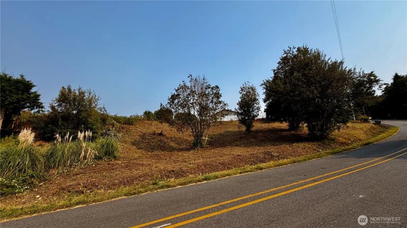 Property photo for 37767 Vista Key Drive Ne, Hansville photo 12