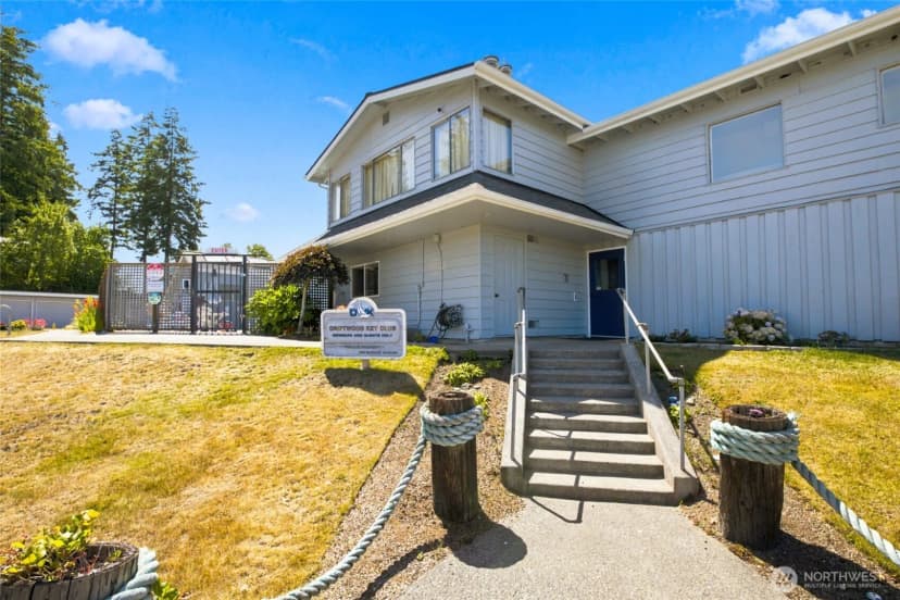 Property photo for 37767 Vista Key Drive Ne, Hansville photo 15