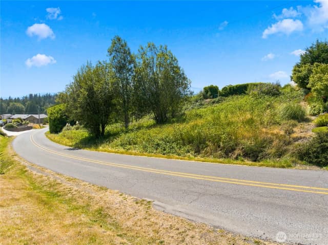 Property photo for 37767 Vista Key Drive Ne, Hansville photo 3