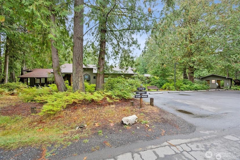 Property photo for 201 E Cutty Sark Drive, Shelton photo 30