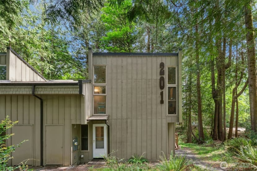Property photo for 201 E Cutty Sark Drive, Shelton photo 23