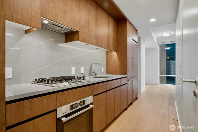 Property photo for 121 Stewart Street #1306, Seattle photo 7