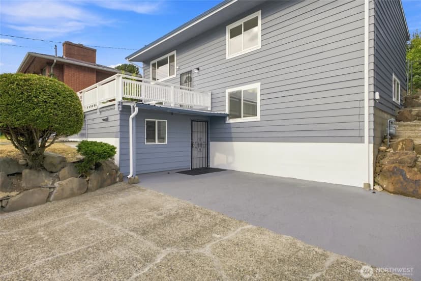 Property photo for 5922 23rd Avenue S, Seattle photo 30