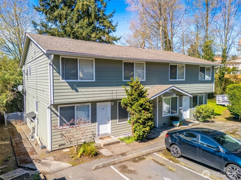 Property photo for 19837 25th Avenue Ne, Shoreline photo 17