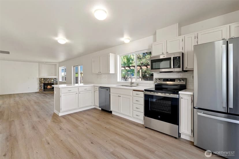 Property photo for 7919 195th Street E, Spanaway photo 7