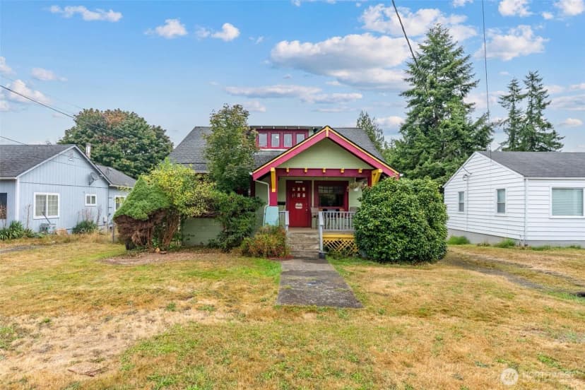 Property photo for 853 Fowler Street, Raymond
