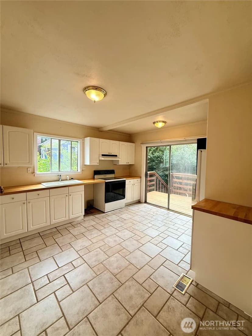 Property photo for 7011 14 Th Drive Nw, Seattle photo 22