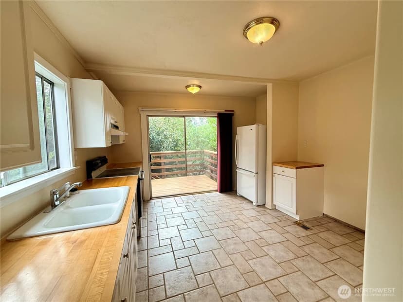 Property photo for 7011 14 Th Drive Nw, Seattle photo 24