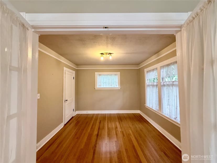 Property photo for 7011 14 Th Drive Nw, Seattle photo 13