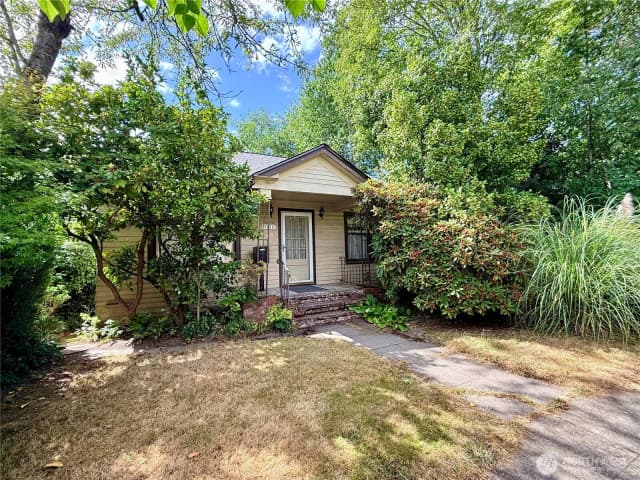 Property photo for 7011 14 Th Drive Nw, Seattle photo 3