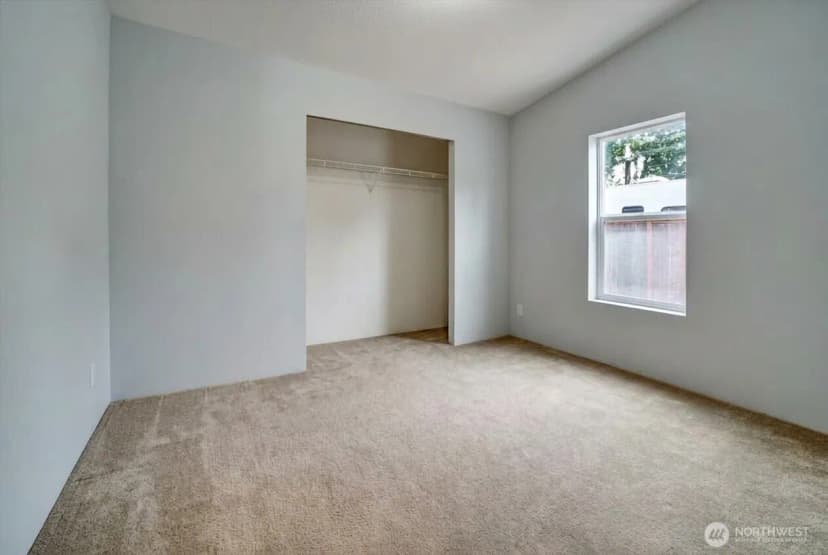 Property photo for 520 75th Avenue Se, Lake Stevens photo 14