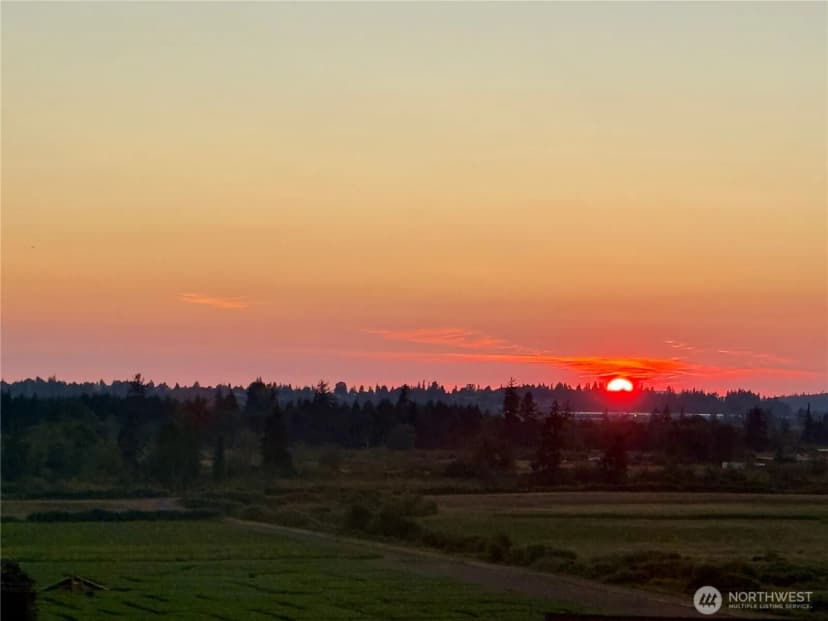 Property photo for 520 75th Avenue Se, Lake Stevens