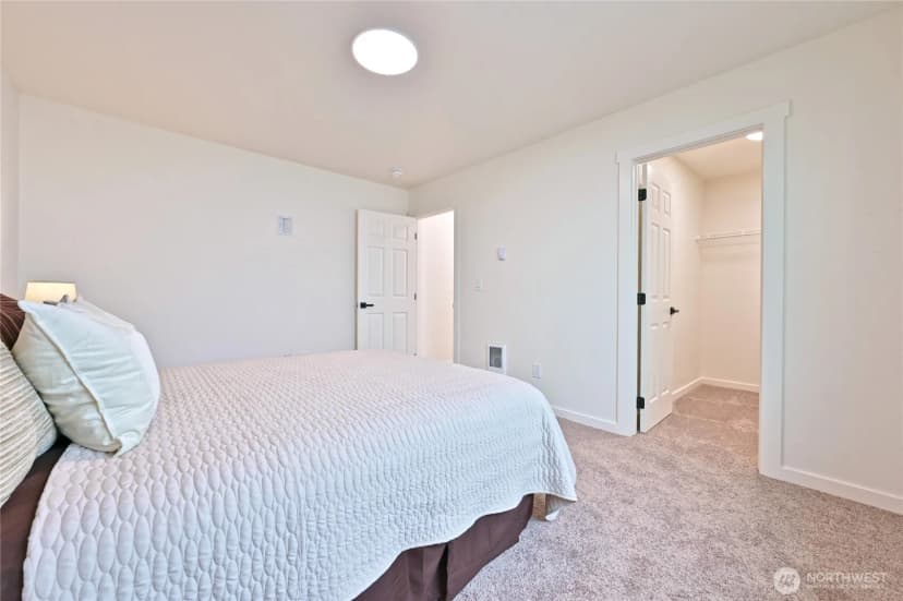 Property photo for 2022 201st Street E, Spanaway photo 14
