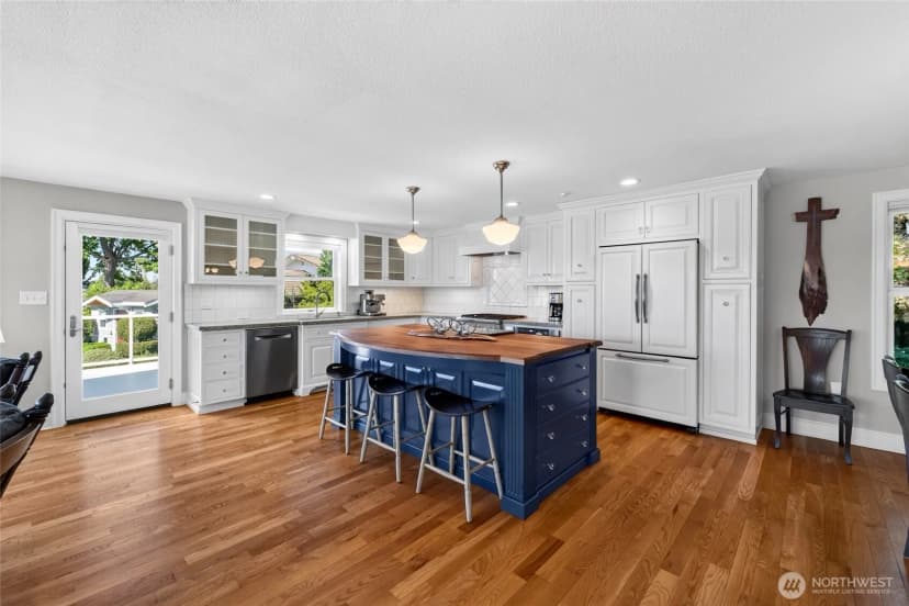 Property photo for 4903 197th Avenue East, Lake Tapps photo 11