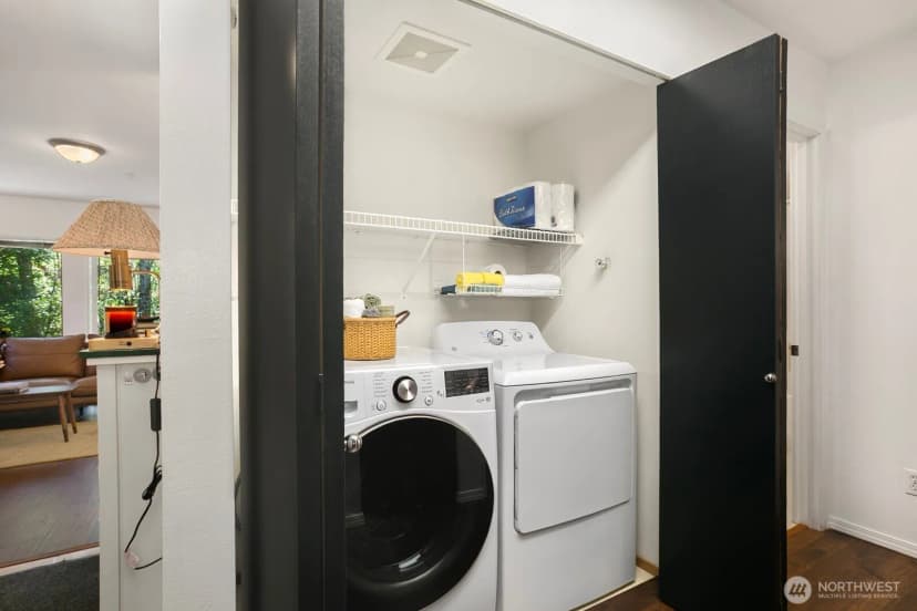 Property photo for 10825 Se 200th St #c101, Kent photo 10