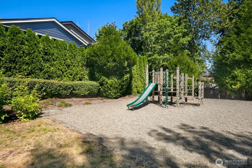 Property photo for 10825 Se 200th St #c101, Kent photo 15