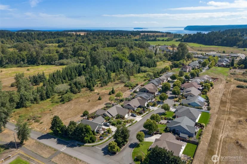 Property photo for 121 Broadmoor Street, Sequim photo 39