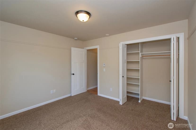 Property photo for 121 Broadmoor Street, Sequim photo 26