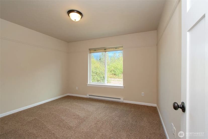 Property photo for 121 Broadmoor Street, Sequim photo 24