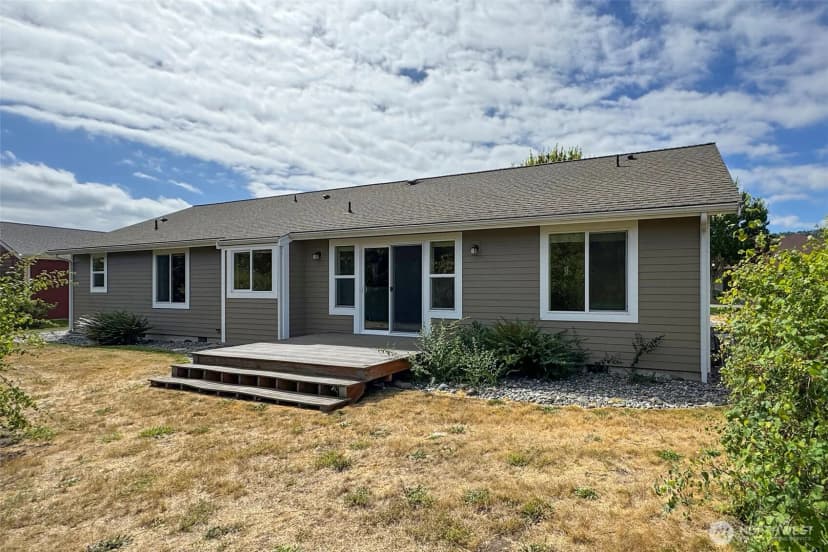 Property photo for 121 Broadmoor Street, Sequim photo 32