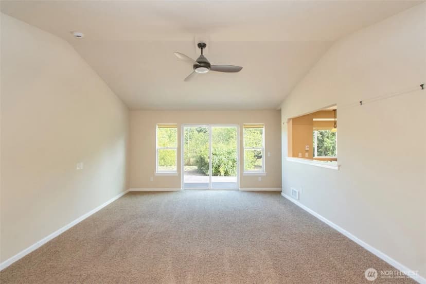 Property photo for 121 Broadmoor Street, Sequim photo 6