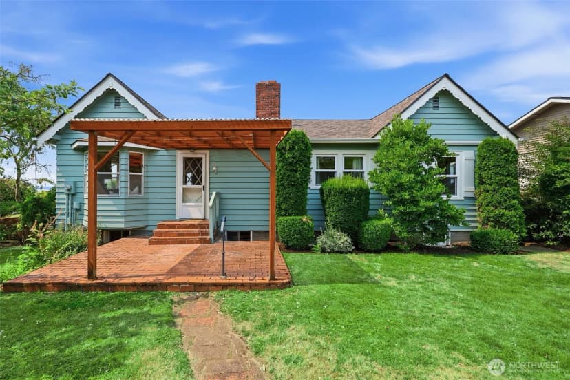 Property photo for 1209 S Sunset Drive, Tacoma photo 31