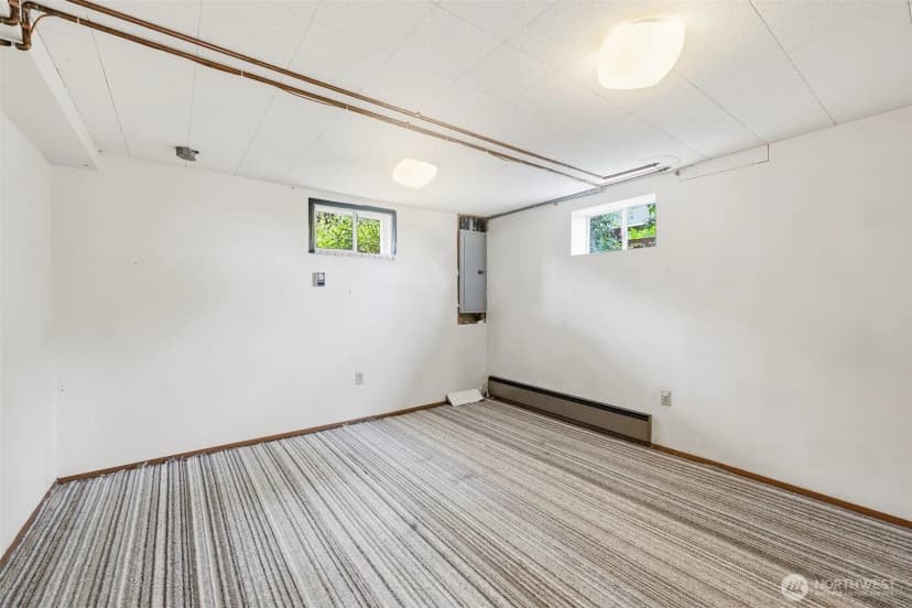 Property photo for 1209 S Sunset Drive, Tacoma photo 28