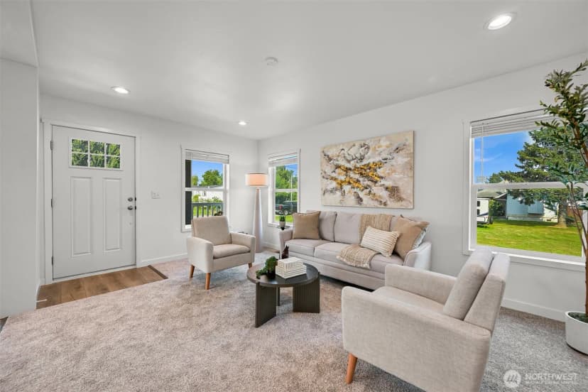 Property photo for 211 Harrison Street, Sumas photo 13
