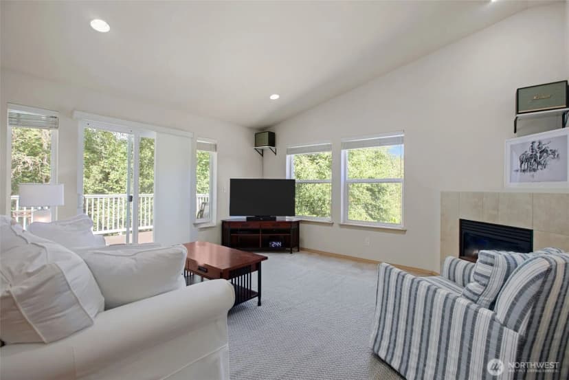 Property photo for 7977 E Clam Bay Court, Port Orchard photo 2