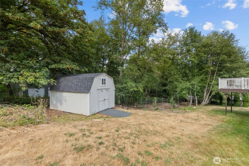 Property photo for 7977 E Clam Bay Court, Port Orchard photo 37