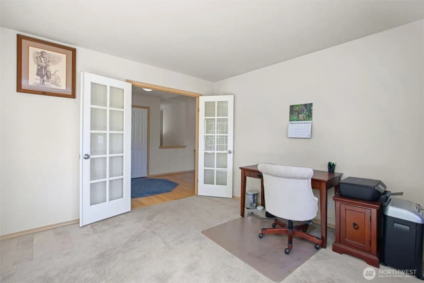 Property photo for 7977 E Clam Bay Court, Port Orchard photo 23