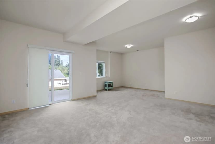 Property photo for 7977 E Clam Bay Court, Port Orchard photo 27