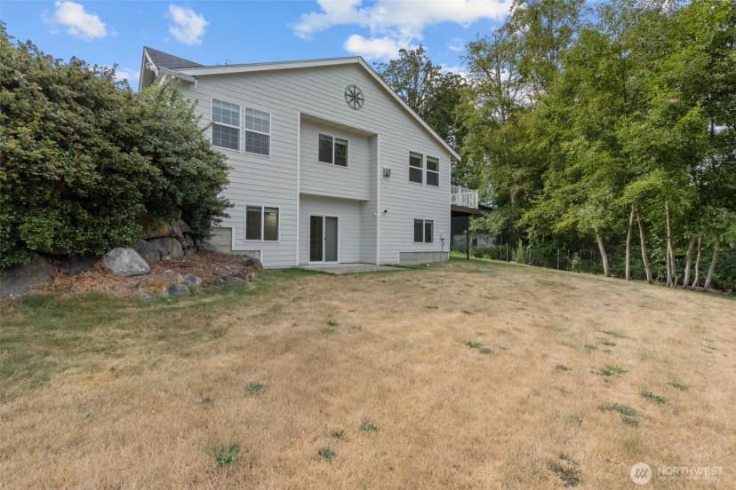 Property photo for 7977 E Clam Bay Court, Port Orchard photo 33