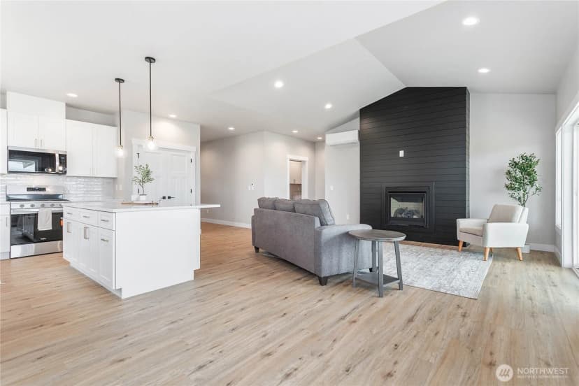 Property photo for 316 W 3rd Street, Everson photo 12