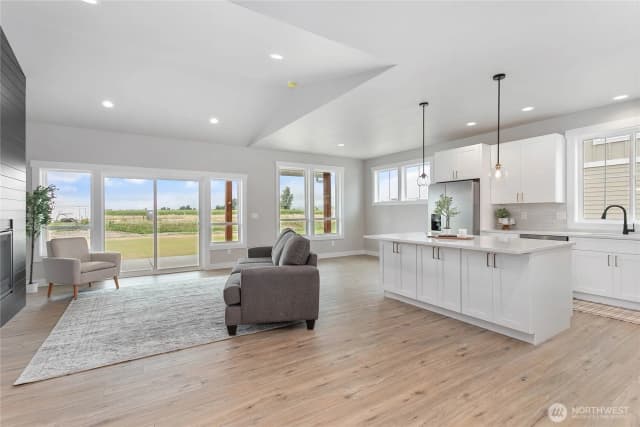 Property photo for 316 W 3rd Street, Everson photo 5