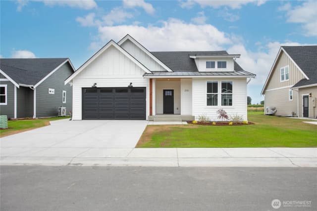 Property photo for 316 W 3rd Street, Everson photo 2